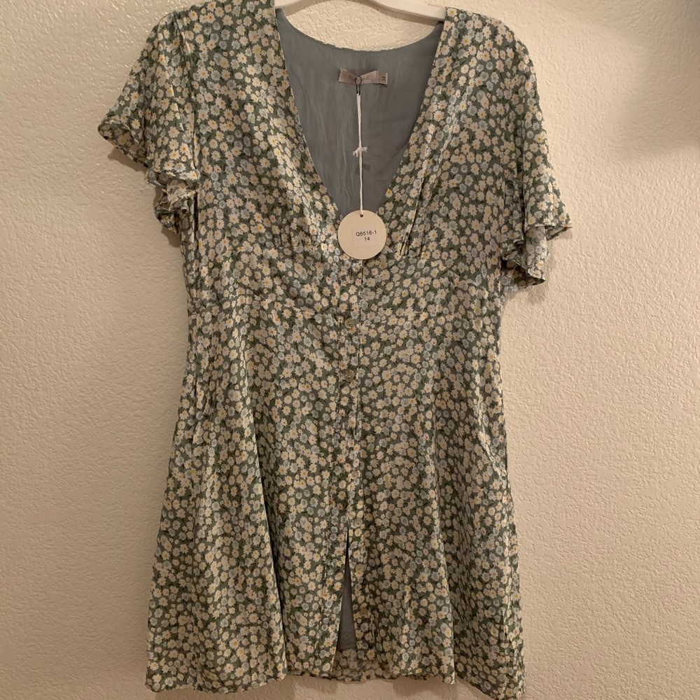 floral dress!